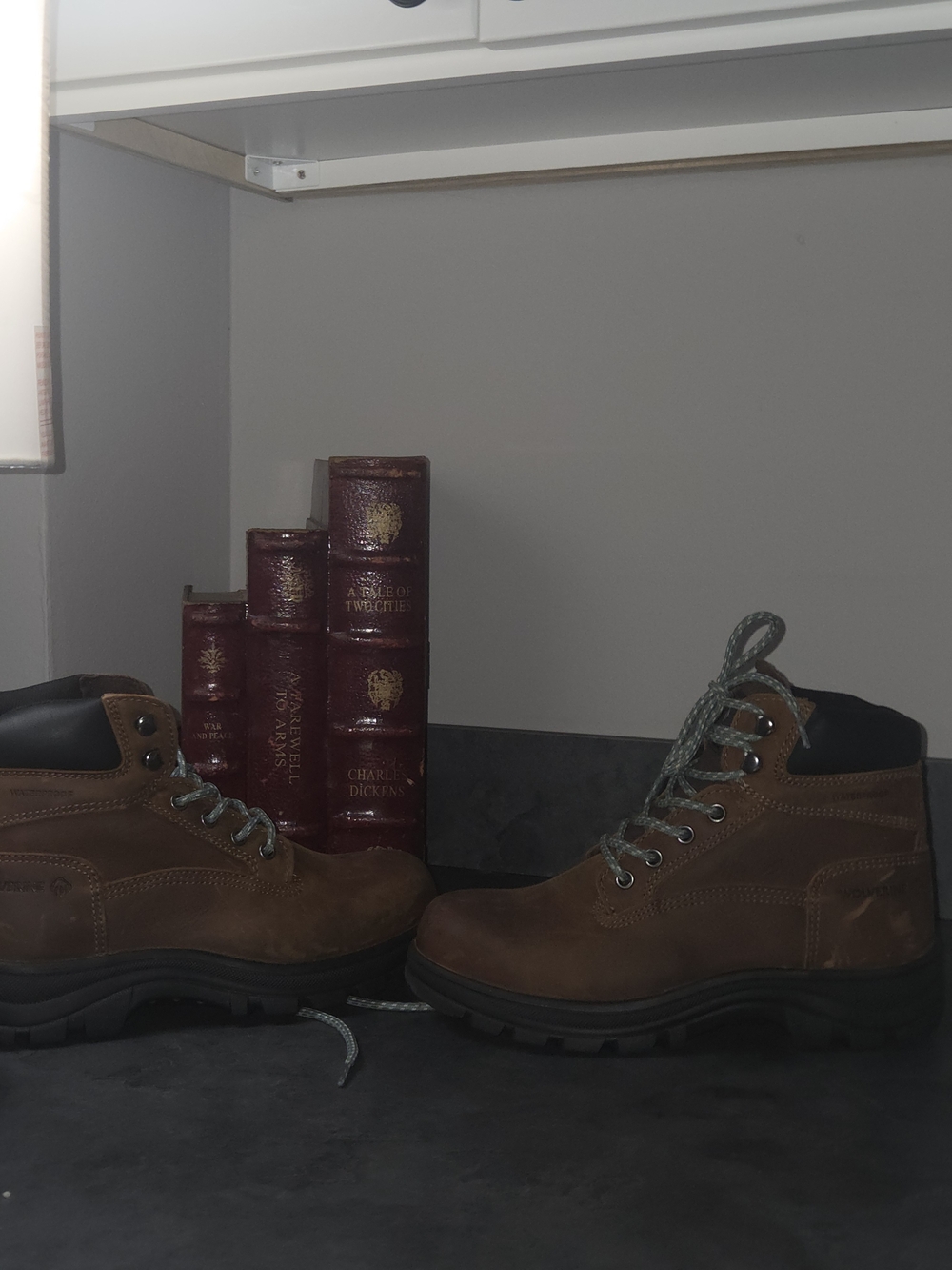 Wolverine Brown Leather Work Boots with Black Collar